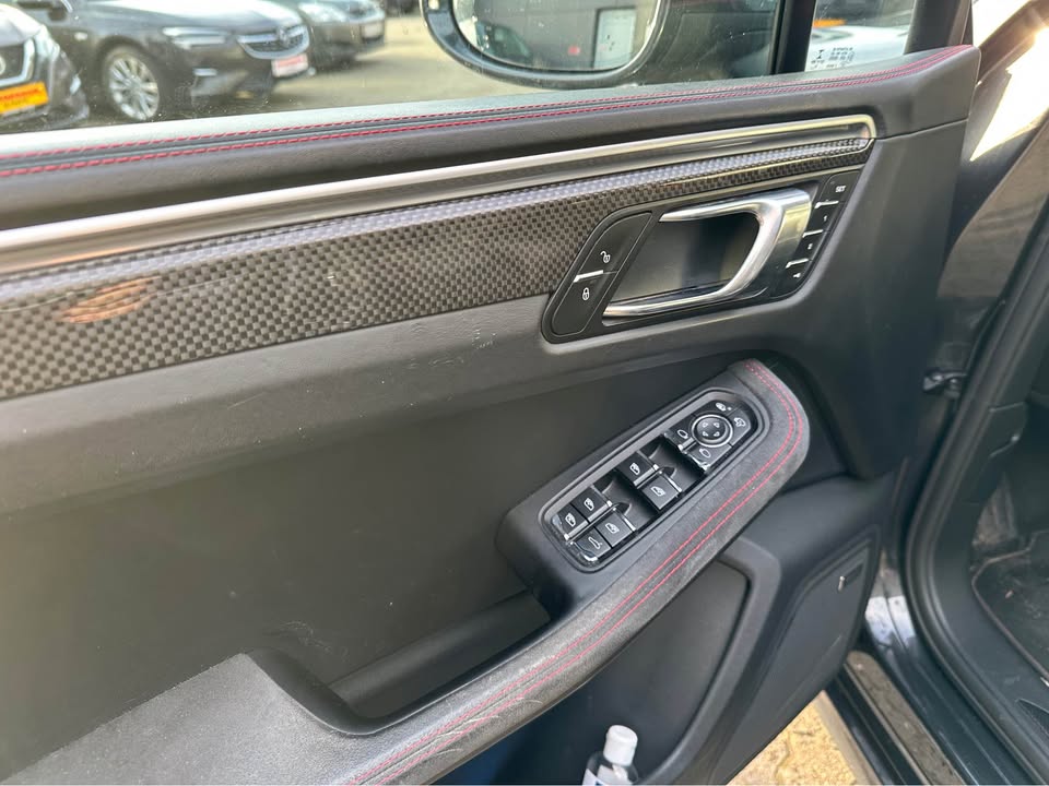 594070647_10227344572553888_8468913555672311164_n