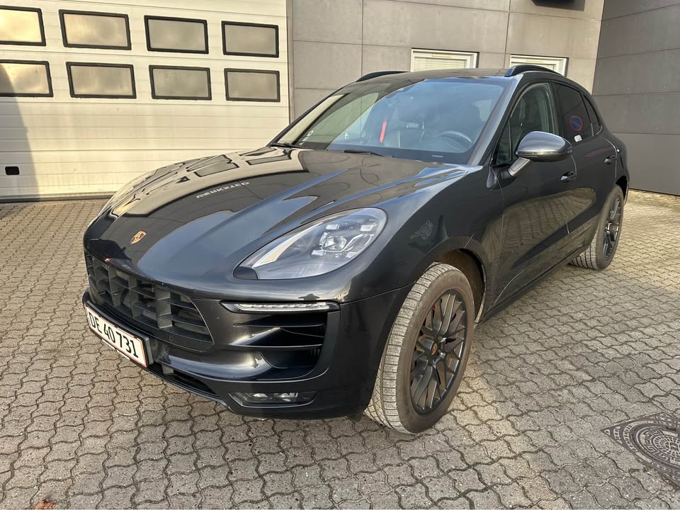 596404062_10227344577474011_8514254846310587492_n