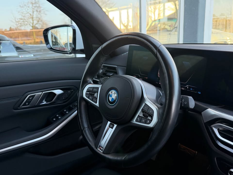 598694713_10163800982787318_7823925612850036483_n