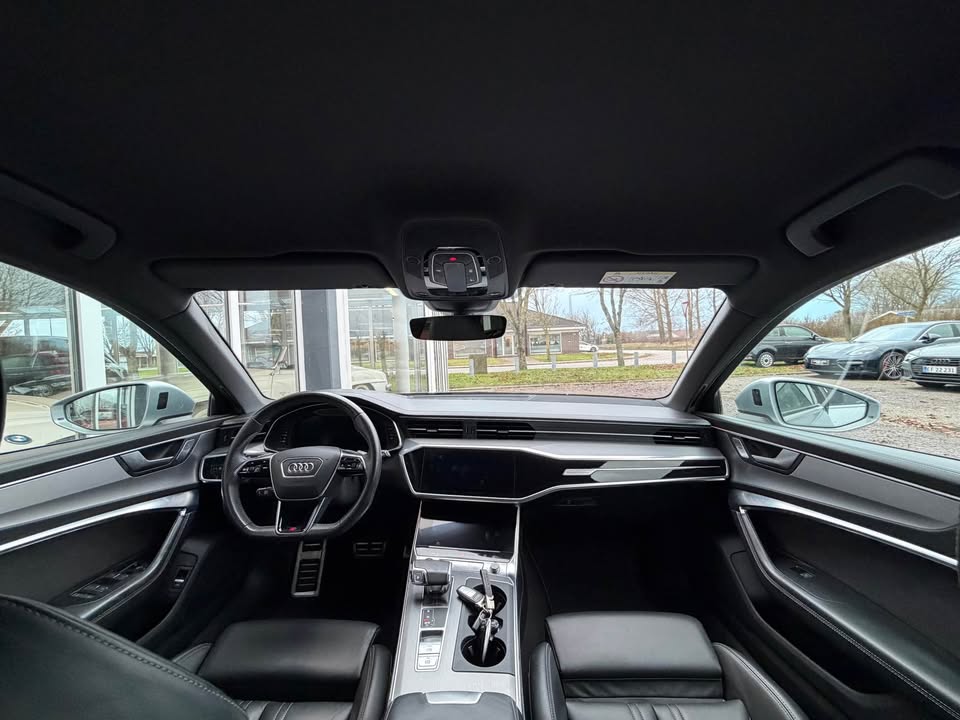 598752097_10163819501212318_269779984246696932_n