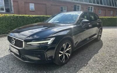 Volvo V60 T8 R-design