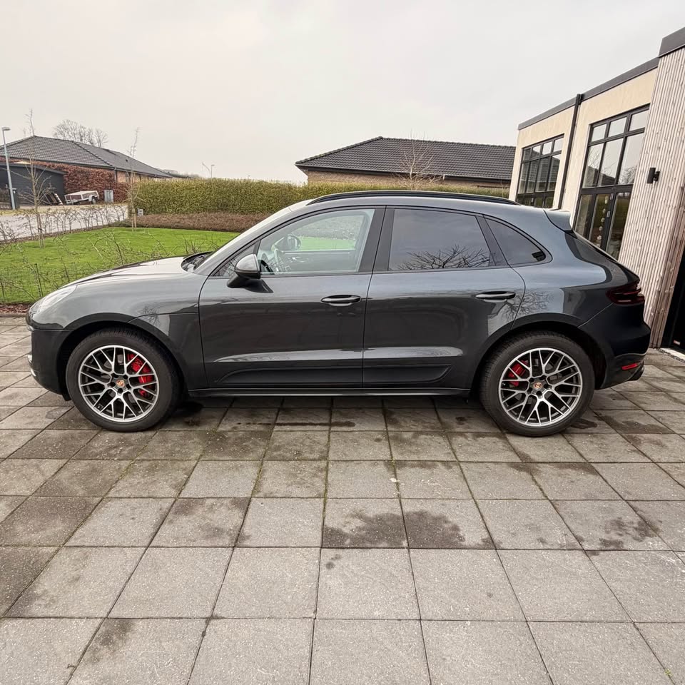 600309816_10173112995275307_2187839076344100691_n