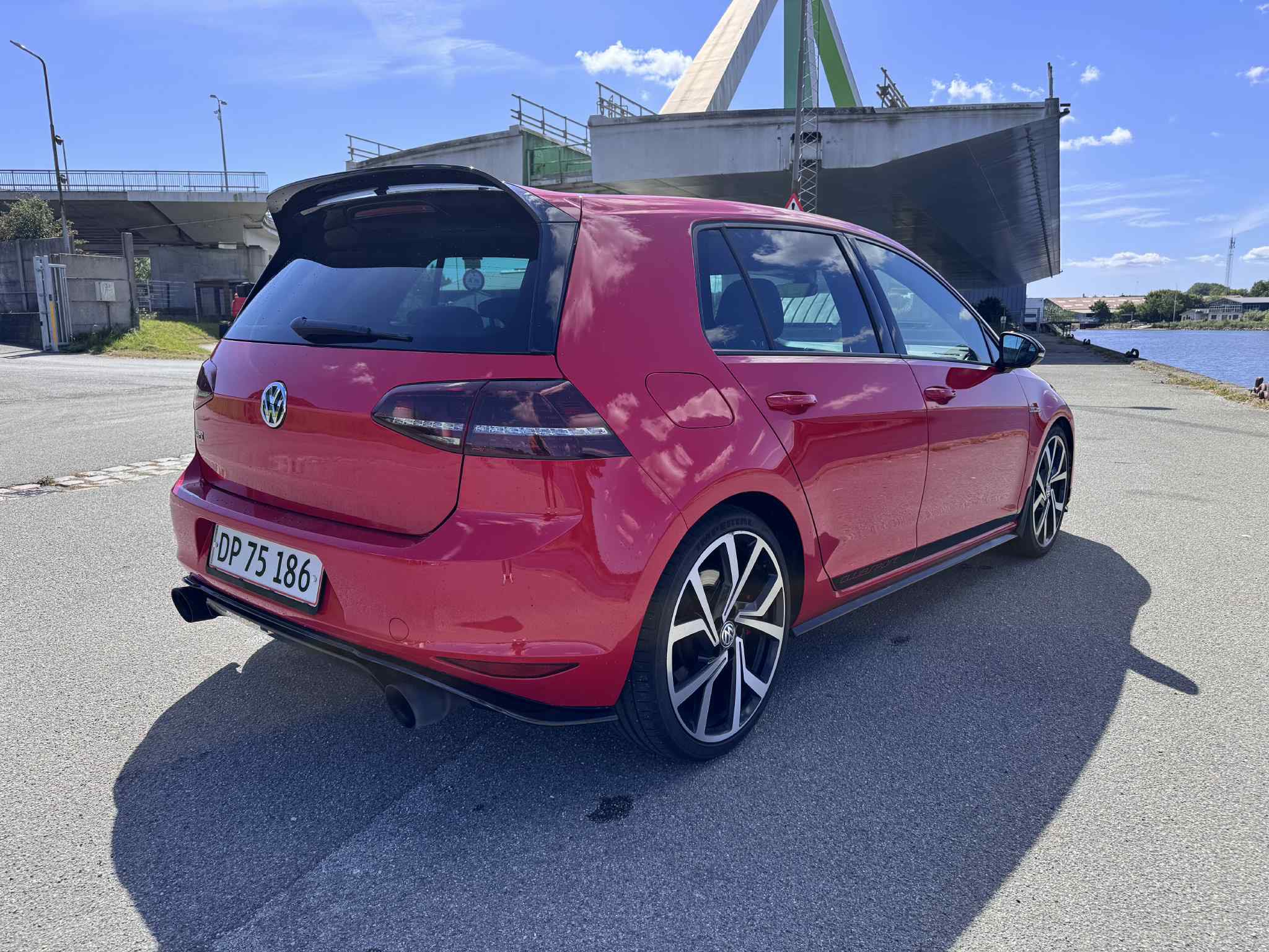 605574910_10229457689938698_6495900079375500237_n