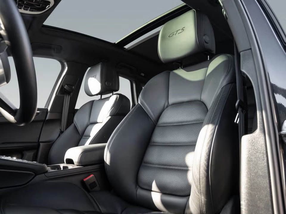 611166920_3546918158780656_1032710454123411031_n