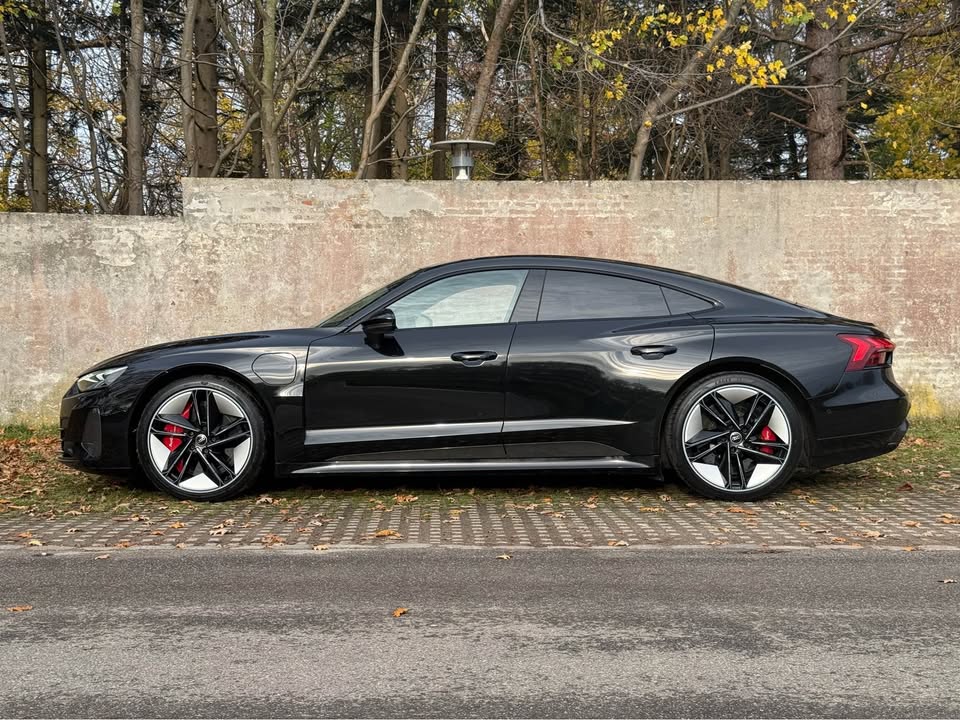 615820442_10239590732283762_535102218702974359_n