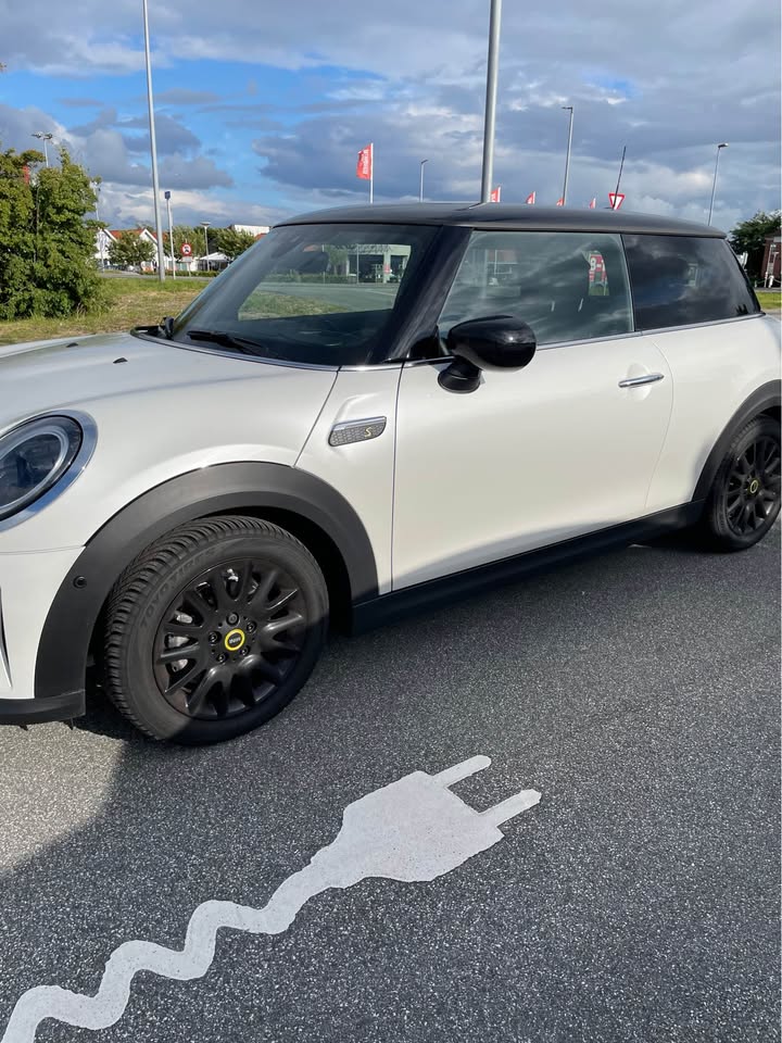 627697652_10162843855959064_4409611460044377991_n