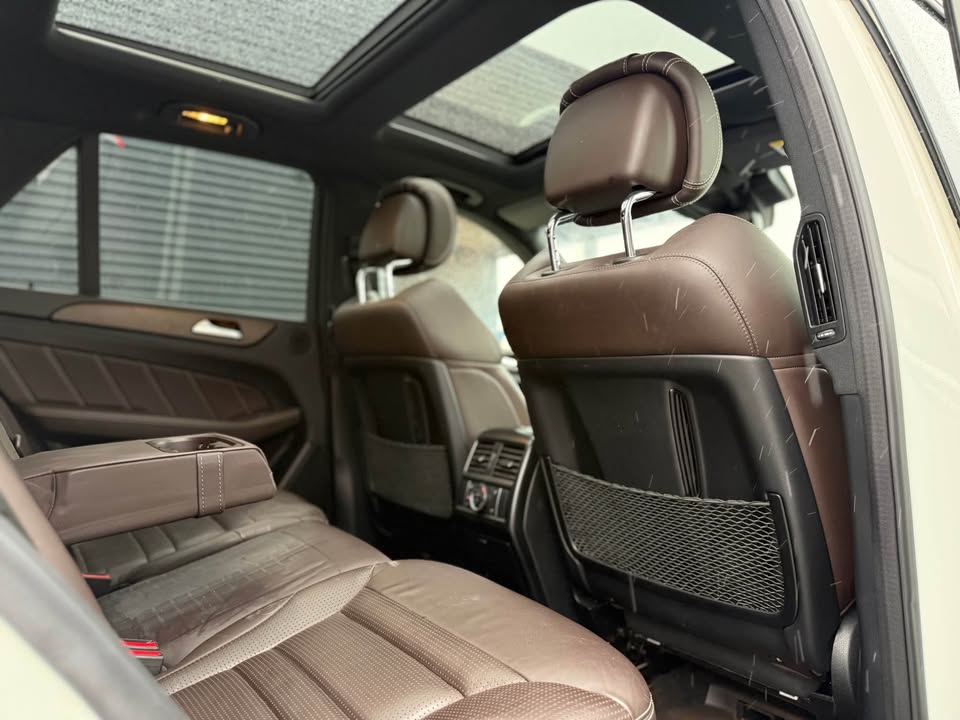 633726662_10237430309690354_2396863159583115287_n