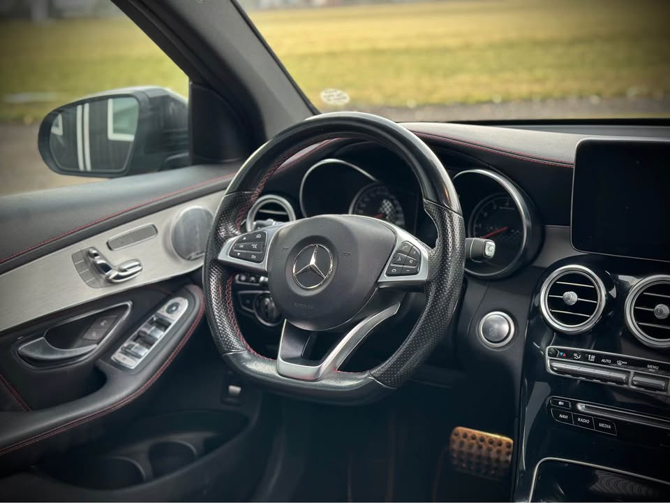 643472960_3021003451419181_901690792953588124_n